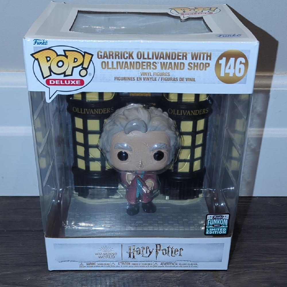 Funko Pop Deluxe Garrick Ollivander with Wand Shop Display